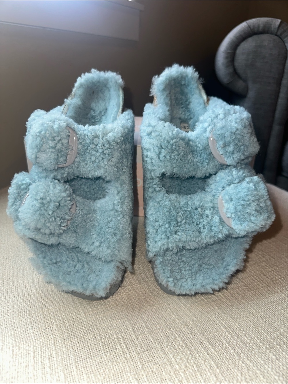 NWTPapillon by Birkenstock Women’s Shearling Arizona Big Buckle. Size 39/8-8.5.